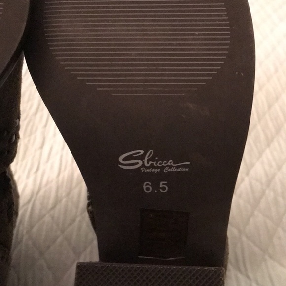 New Sbicca Vintage Collection Olive Forest Green Suede Bootie Ankle Boot Cut … - Picture 10 of 14